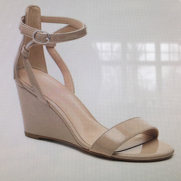 kelly & katie wedge sandal